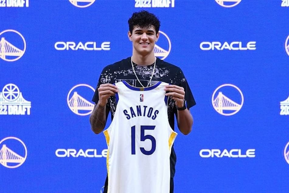 Gui Santos, do Golden State Warriors, concede sessão de autógrafos em São Paulo