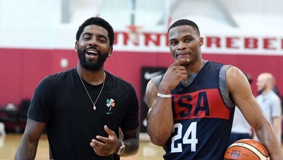 Lakers e Nets negociam troca entre Irving e Westbrook