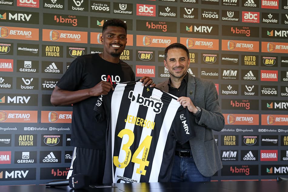 Apresentado pelo Atlético-MG, Jemerson projeta estreia e pondera sobre busca por ‘ritmo de jogo’