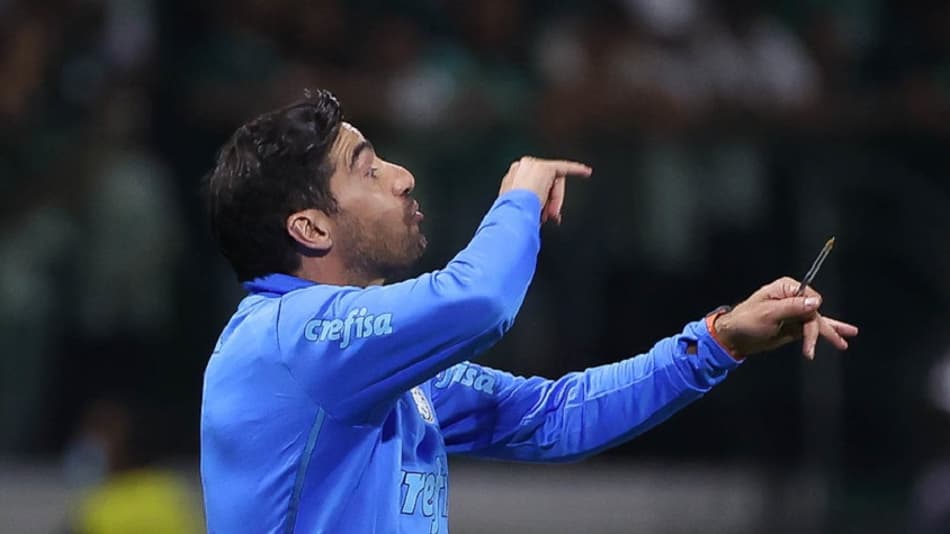 Abel Ferreira evita repercutir fala de técnico do Atlético-MG: ‘Não controlamos o que os outros dizem’
