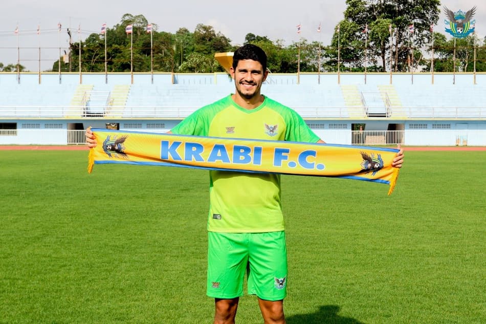 Victor Oliveira acerta com o Krabi FC, do futebol tailandês