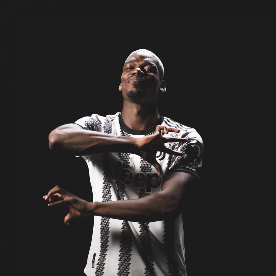 Pogba é anunciado na Juventus e irá vestir camisa de ídolo do clube