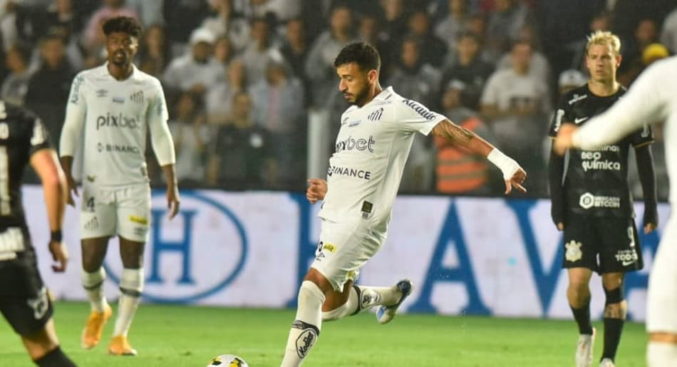Corinthians é derrotado pelo Santos na Vila, mas avança às quartas de final da Copa do Brasil