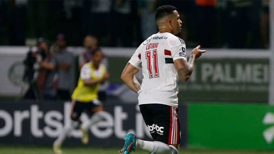 São Paulo perde no tempo normal, mas bate o Palmeiras nos pênaltis e vai às quartas da Copa do Brasil