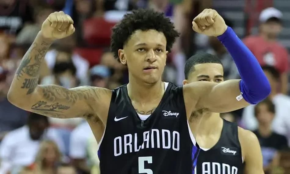 "Banchero é um jogador diferente", avisa Draymond Green