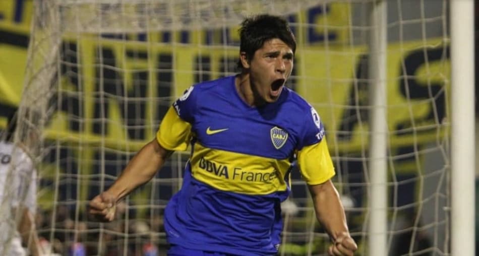 Autor do gol do Boca na final da Liberta de 2012 contra o Corinthians está de volta ao clube Xeneize