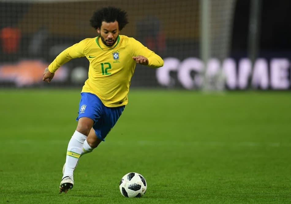 Janela aberta! Veja 17 nomes com passagem pela Seleção que estão no mercado