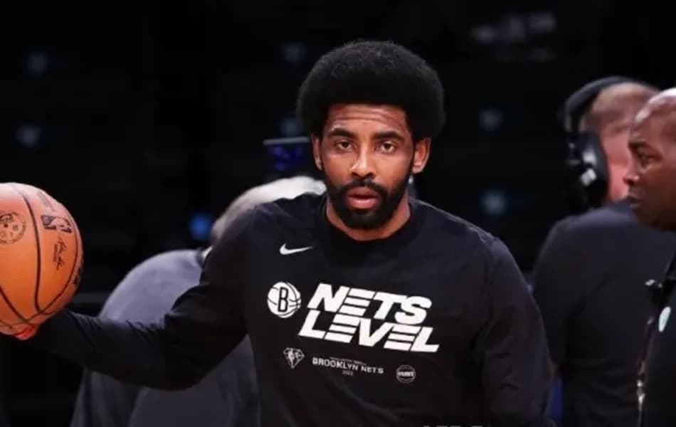Sem troca, Kyrie Irving estaria conformado em seguir no Nets