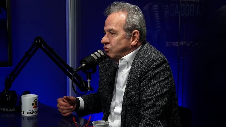 Joaquim Grava relembra cirurgia inovadora em Marcelinho Carioca e aponta maior ídolo do Corinthians