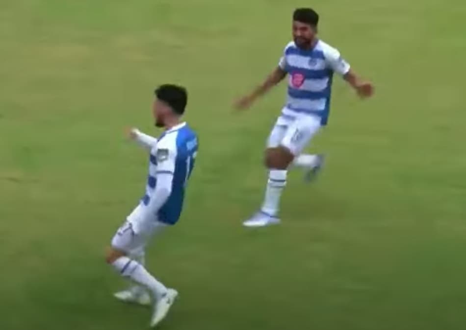 Brasileiro marca gol digno de Prêmio Puskas no futebol asiático