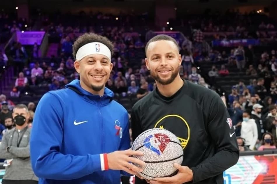 Seth Curry revela motivo por não querer atuar ao lado do irmão Stephen