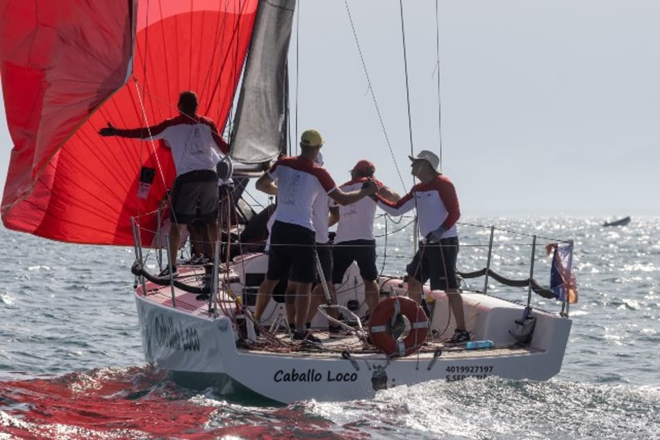 Barco de Scheidt retoma liderança na briga por título na 49ª Semana de Vela de Ilhabela