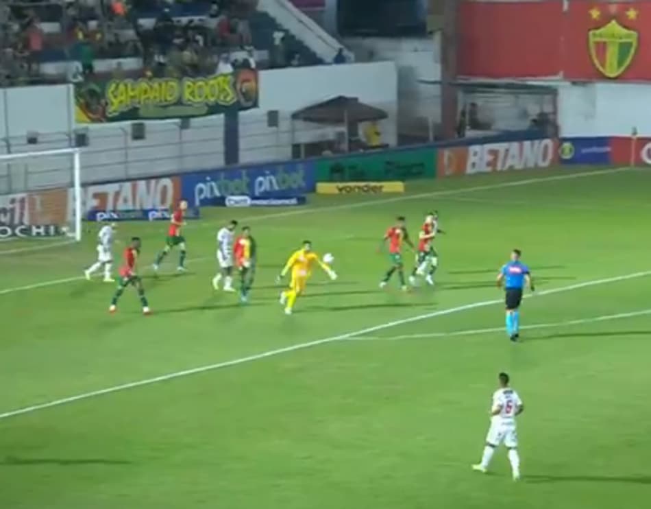 Com VAR em ação, Brusque e Sampaio Corrêa ficam no empate pela Série B