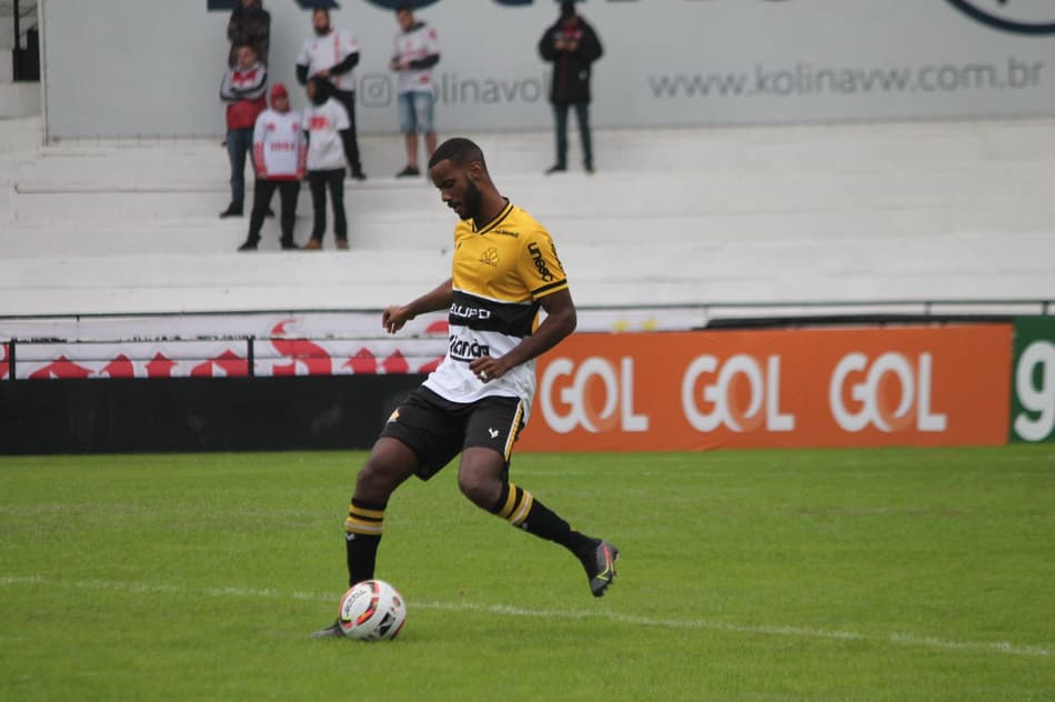 Kadu Ribeiro - Criciúma