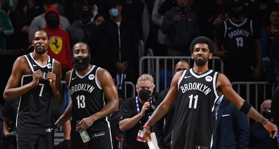 Kyrie Irving estragou a chance de fazer parte do melhor time de todos os tempos da NBA