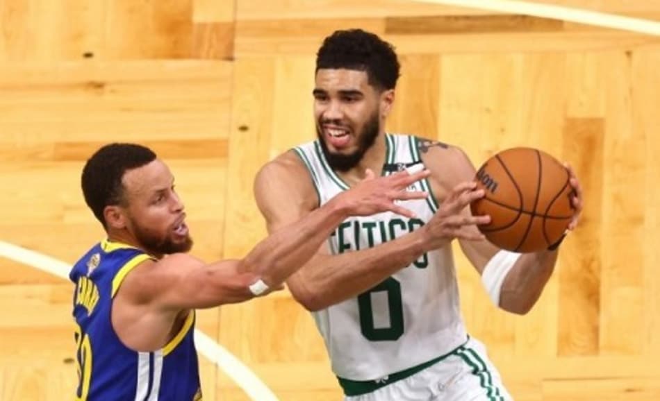 Antoine Walker: “Celtics entregou título para o Warriors nas finais”