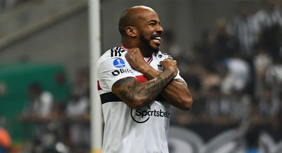 ATUAÇÕES: Patrick cumpre papel de herói e coloca o São Paulo na semifinal da Sul-Americana