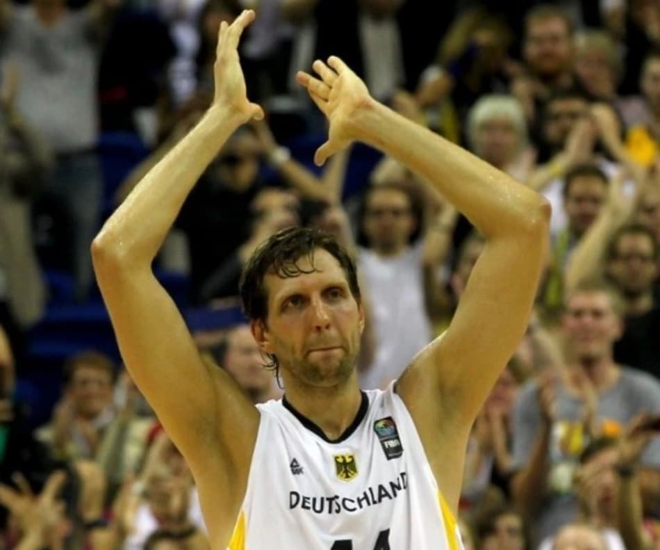 Seleção da Alemanha aposentará camisa de Dirk Nowitzki