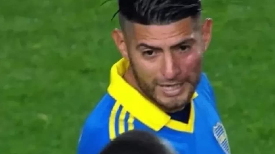 Benedetto pede desculpas após agredir companheiro de Boca Juniors
