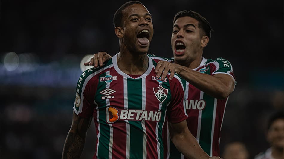 VÍDEO: os melhores momentos da goleada do Fluminense sobre o Coritiba pelo Brasileiro