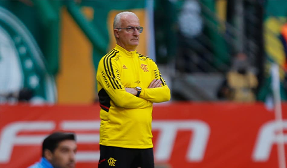 Dorival Júnior explica opção por time reserva do Flamengo diante do Palmeiras