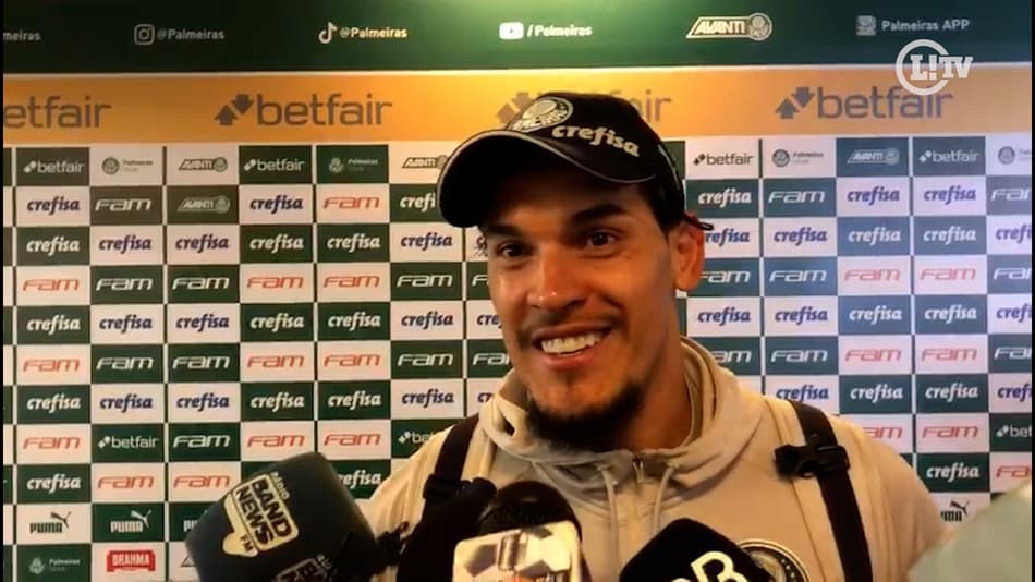 Gustavo Gómez fala sobre possível pênalti a favor do Palmeiras contra o Flamengo: ‘Senti o contato’