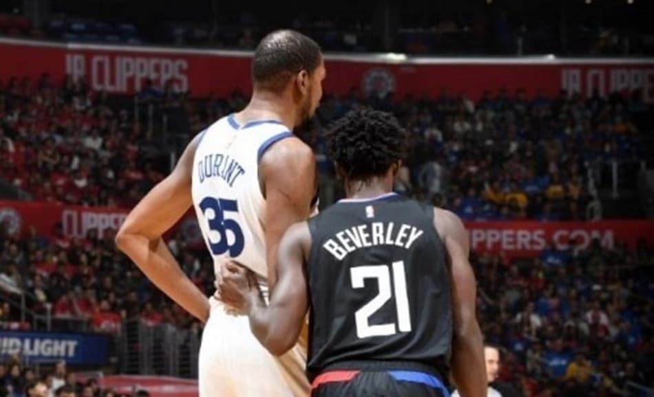 Patrick Beverley critica Kevin Durant por "novela" para ficar no Nets