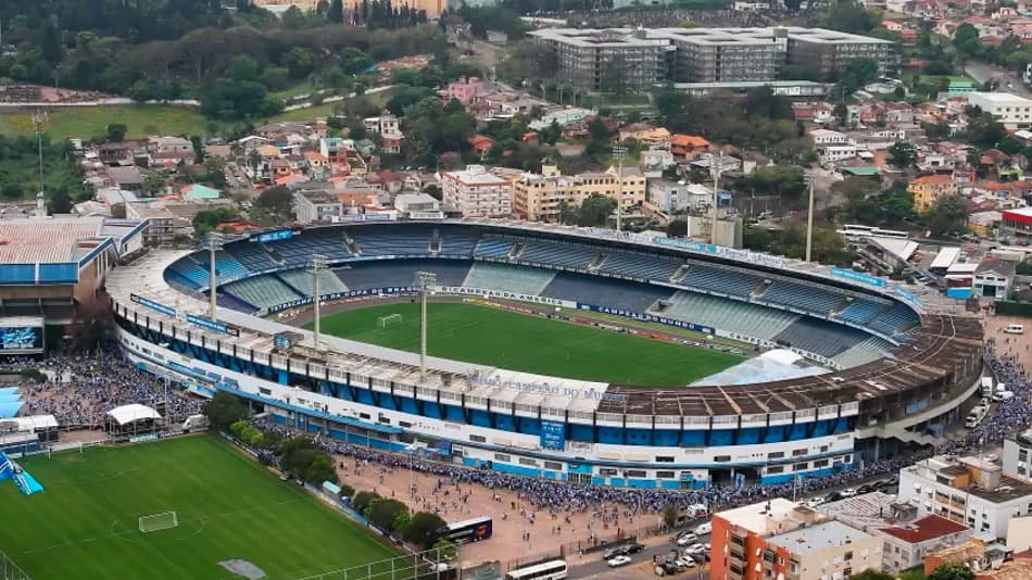 Estádio Olímpico do Grêmio vive abandono