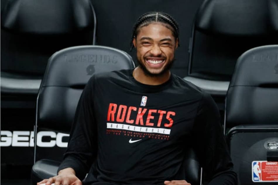 Bruno Caboclo assina contrato com o Boston Celtics