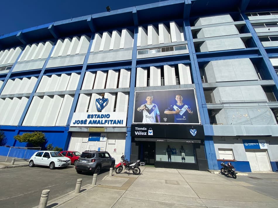 GALERIA: Conheça o Estádio José Almafitani, palco da semifinal da Libertadores entre Vélez e Flamengo