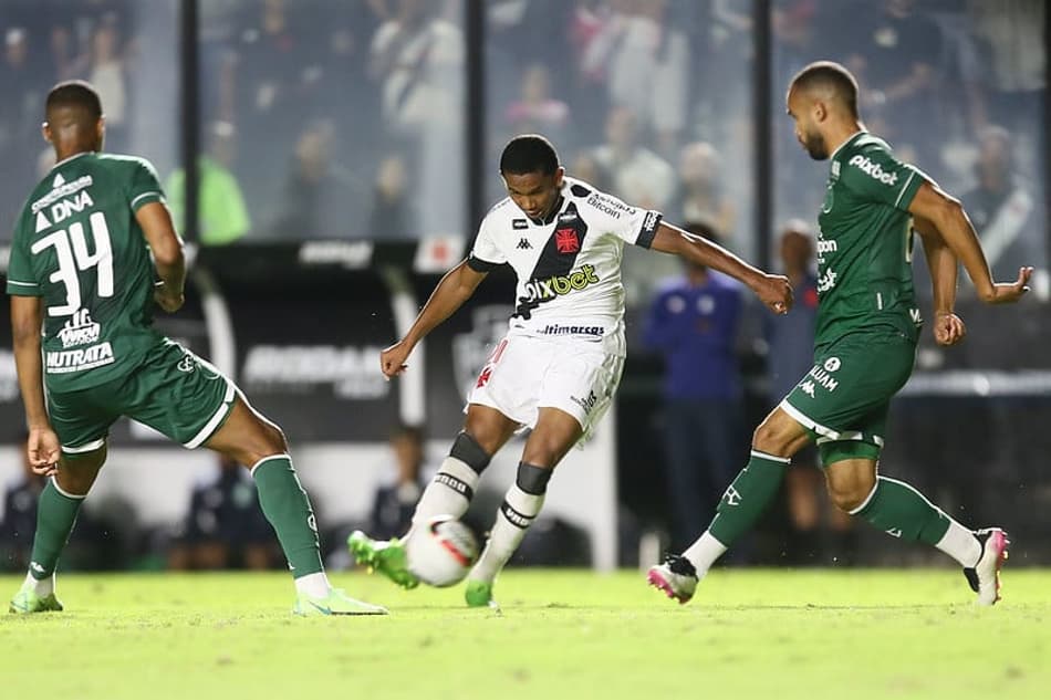 Crias da base do Vasco têm ascensão meteórica e se tornam solução caseira na reta final de Série B