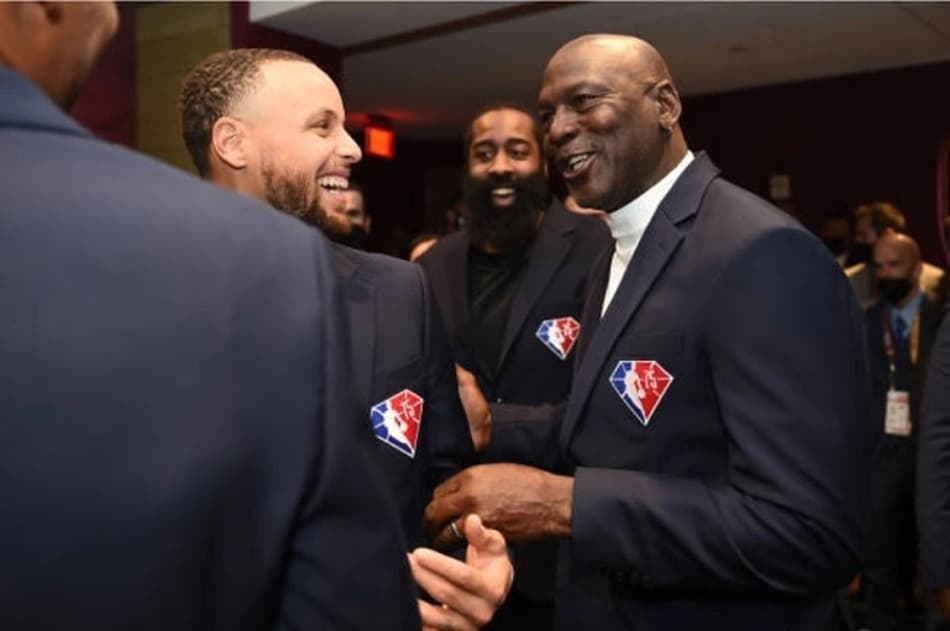 Stephen Curry revela inspiração em Michael Jordan