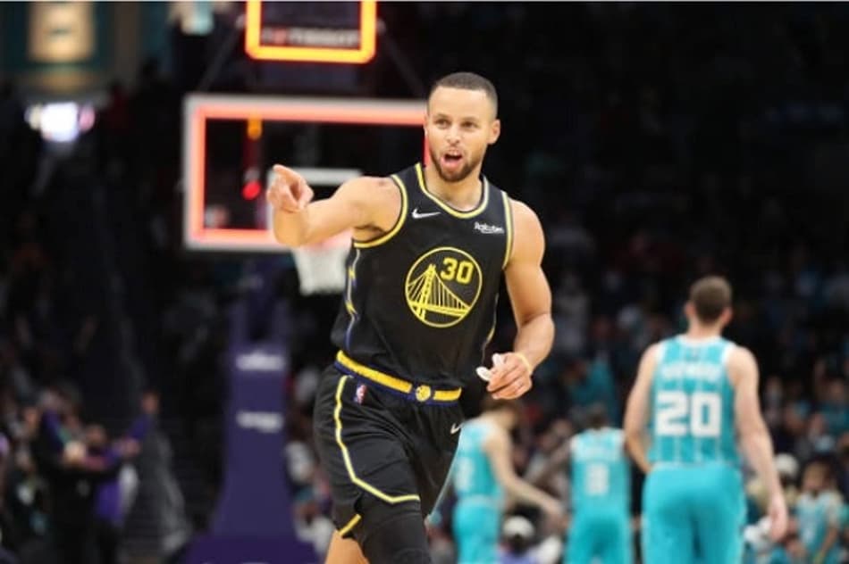 Stephen Curry revela que o Hornets seria o único time que jogaria além do Warriors