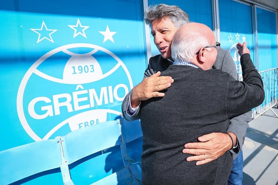 Renato Gaúcho é apresentado ao Grêmio e explica o retorno: ‘É uma convocação’