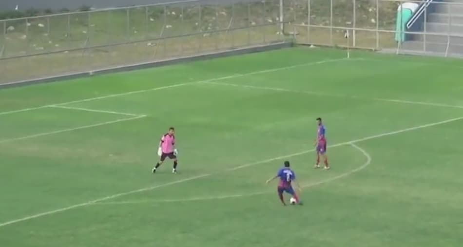 Clube rescinde com atleta que fez gol contra proposital e abre investigação