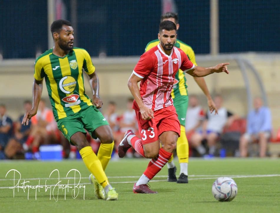 Wilker Santos em ação em Malta