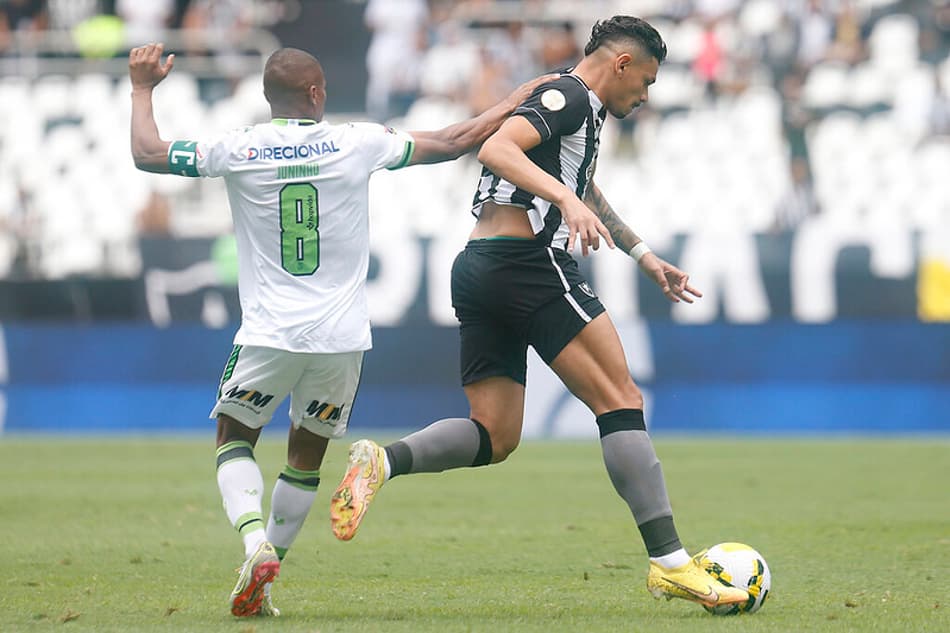 ATUAÇÕES: Jeffinho e Tiquinho Soares vão bem e Saravia decepciona em empate do Botafogo