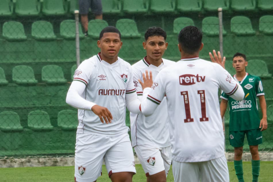 Fluminense estreia com vitória no Torneio Guilherme Embry Sub-16
