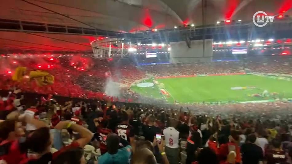 VÍDEO: Veja a festa da torcida do Flamengo antes de jogo contra o São Paulo, pela Copa do Brasil