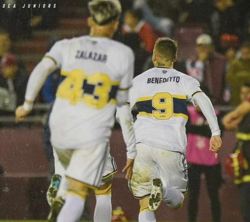 Benedetto decide e coloca Boca Juniors na liderança do Argentino