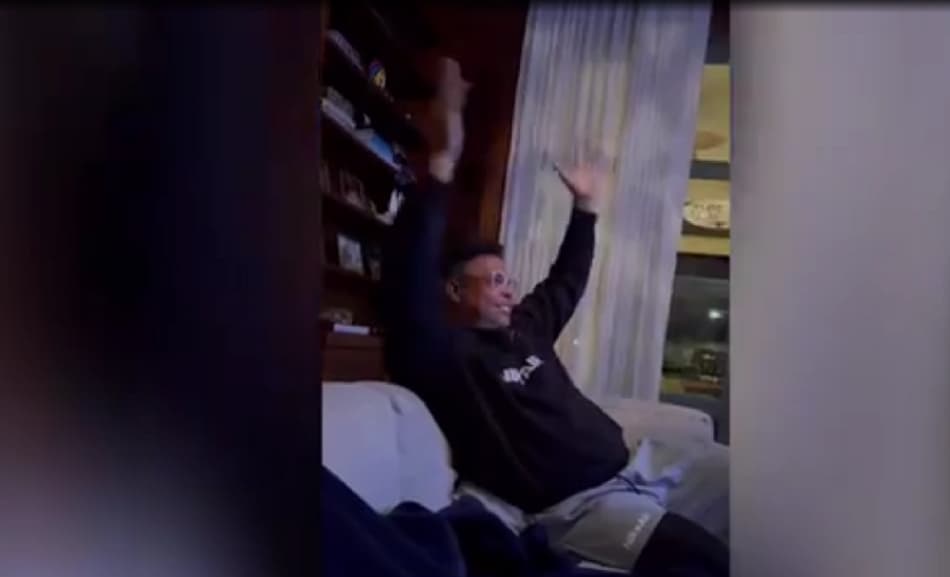 VÍDEO: esposa mostra felicidade de Ronaldo após vitória do Cruzeiro