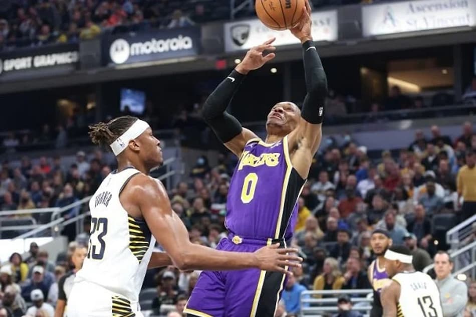 Lakers e Pacers seguem conversando sobre troca envolvendo Russell Westbrook