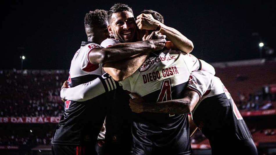 ATUAÇÕES: São Paulo brilha, Reinaldo dá duas assistências e leva a melhor nota contra o Avaí