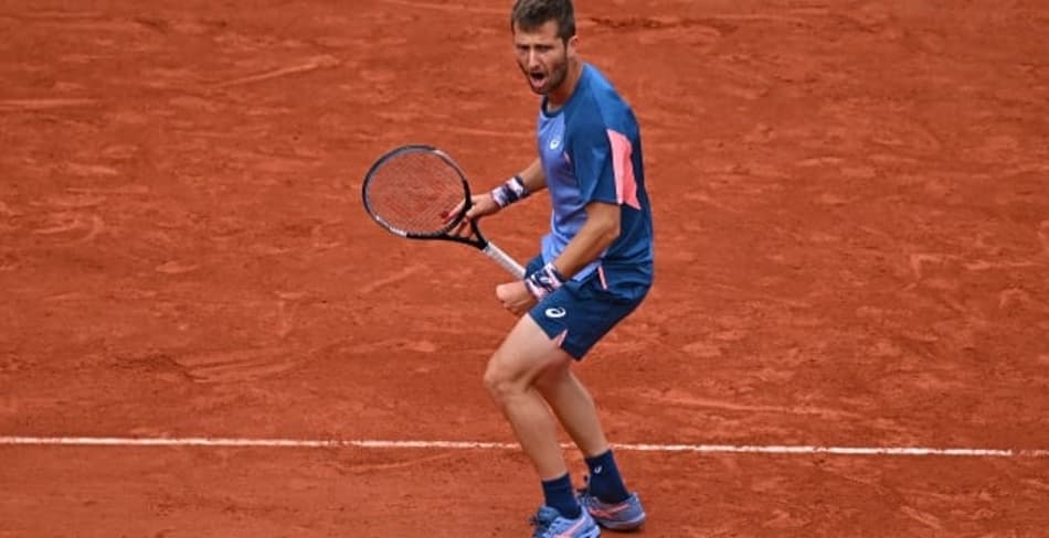 Corentin Moutet nas quadras de Roland Garros 2022