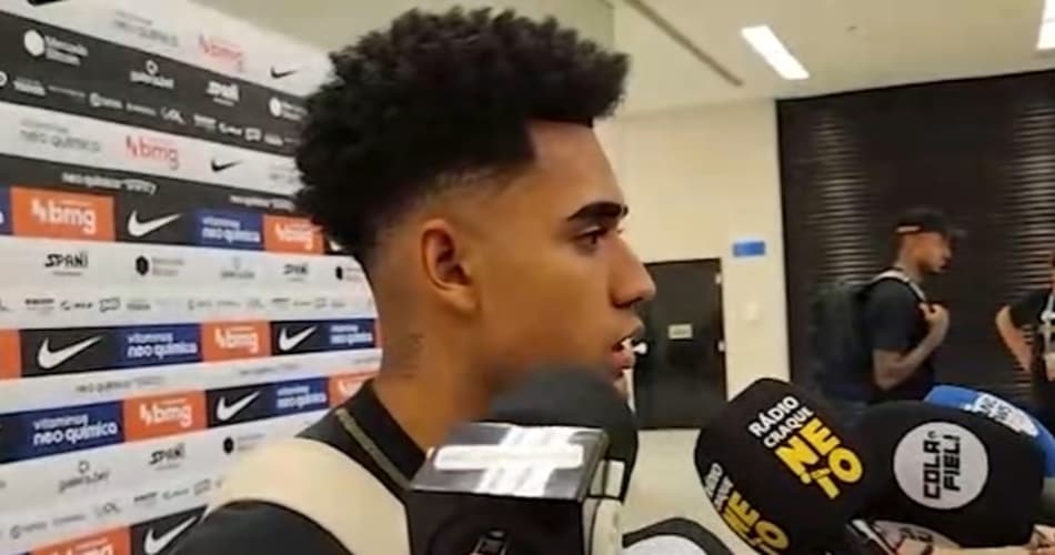 Du Queiroz descarta ‘egos’ em briga por posições no meio-campo do Corinthians