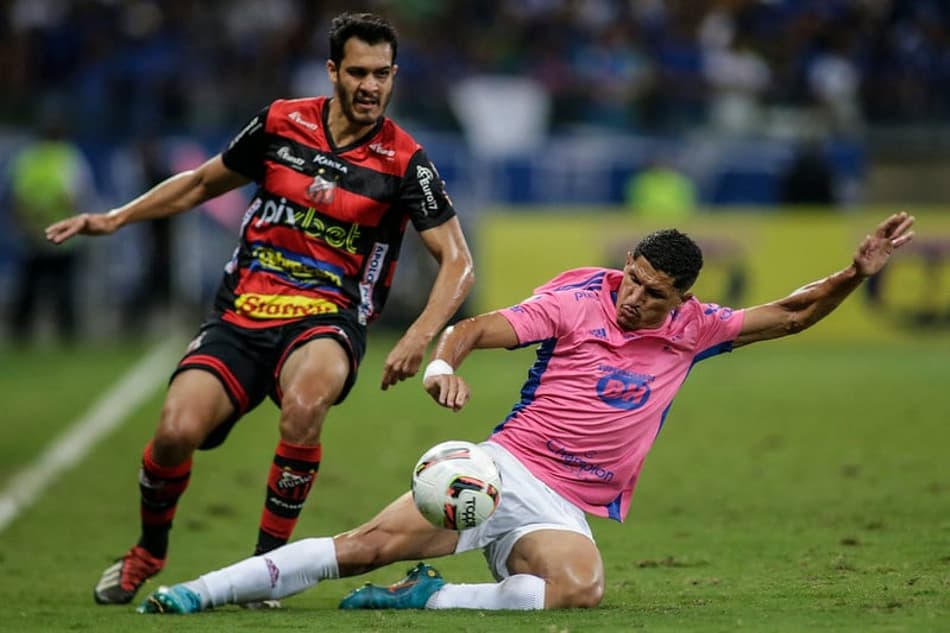 Já campeão, Cruzeiro fica no empate contra o Ituano pela Série B