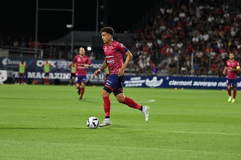 Neto Borges se anima com campanha do Clermont na Ligue 1