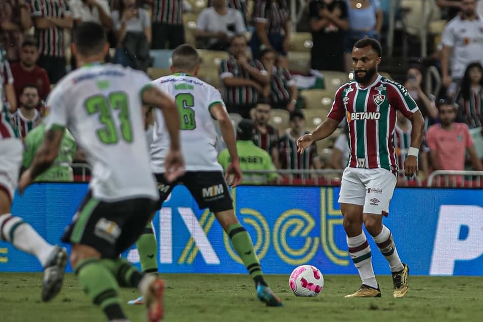 Samuel Xavier diz que Fluminense não relaxou no Brasileirão: ‘Tem bastante cobrança interna’