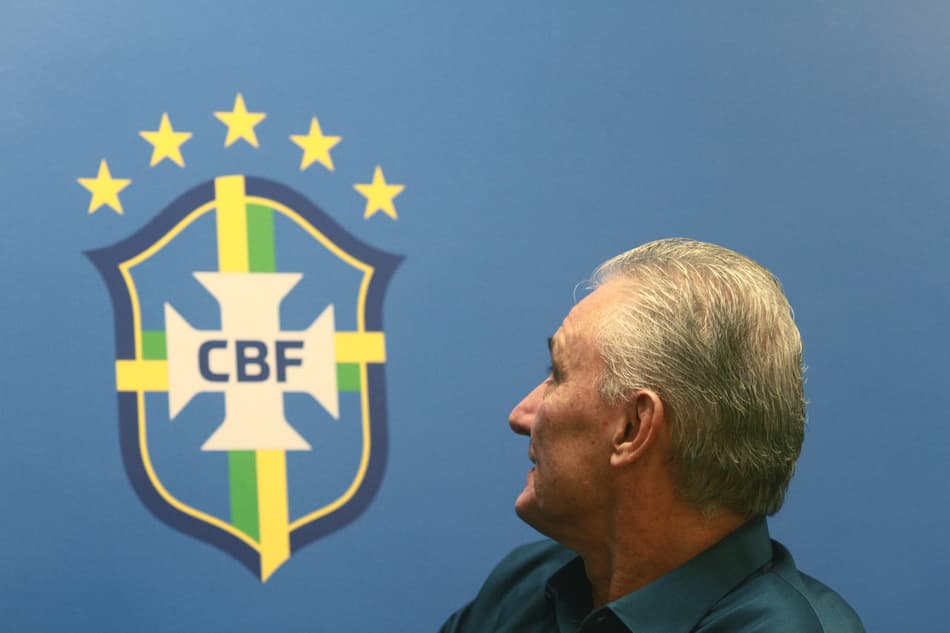 Tite vê Seleção Brasileira no auge para Copa do Mundo, mas alerta: ‘Com problema médico, tá fora’