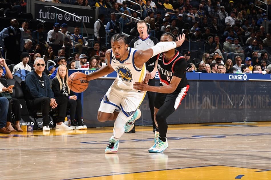 Sem Stephen Curry, Warriors atropela Blazers
